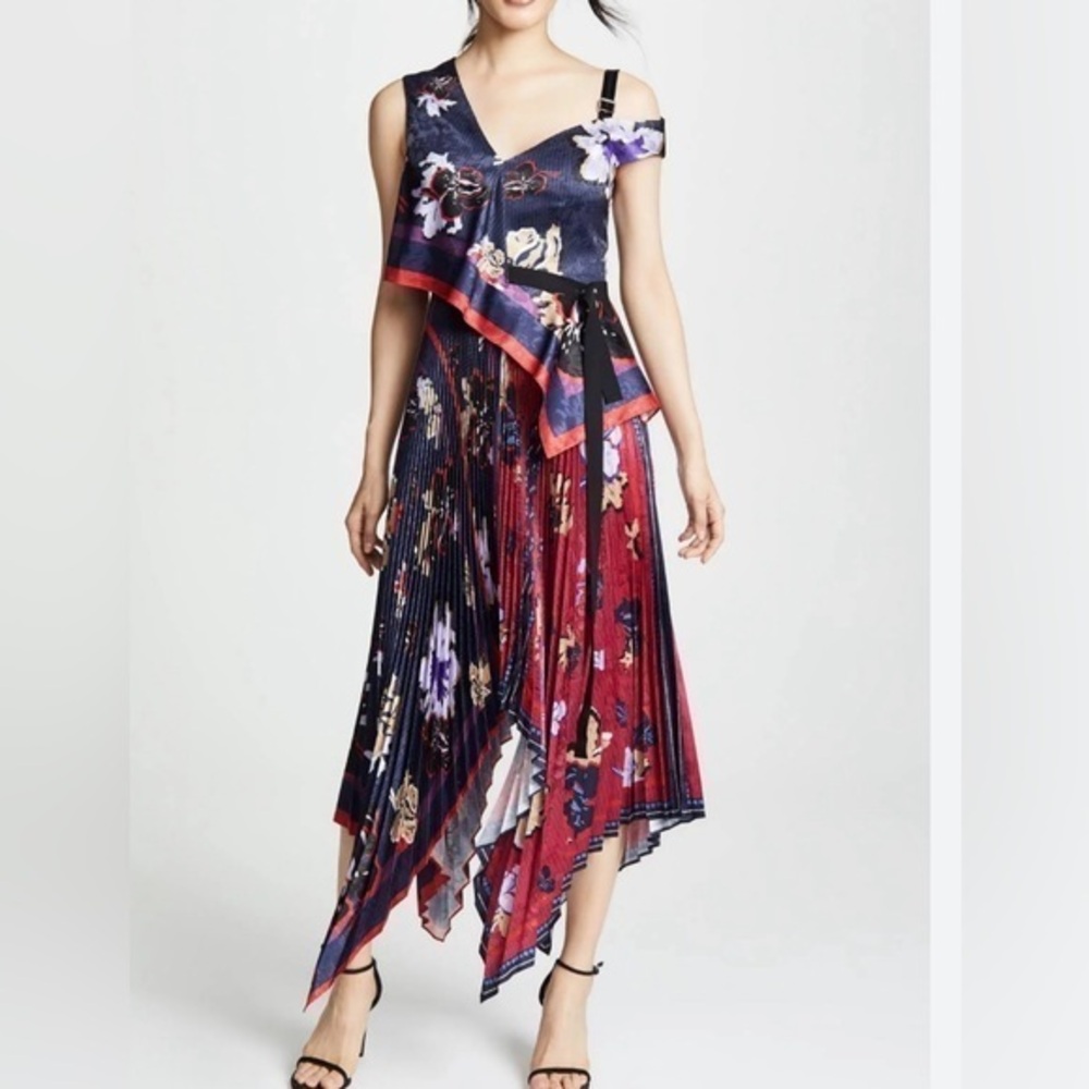 YIGAL AZROUËL Pleated Handkerchief
Dress In Midnight Mixed 6